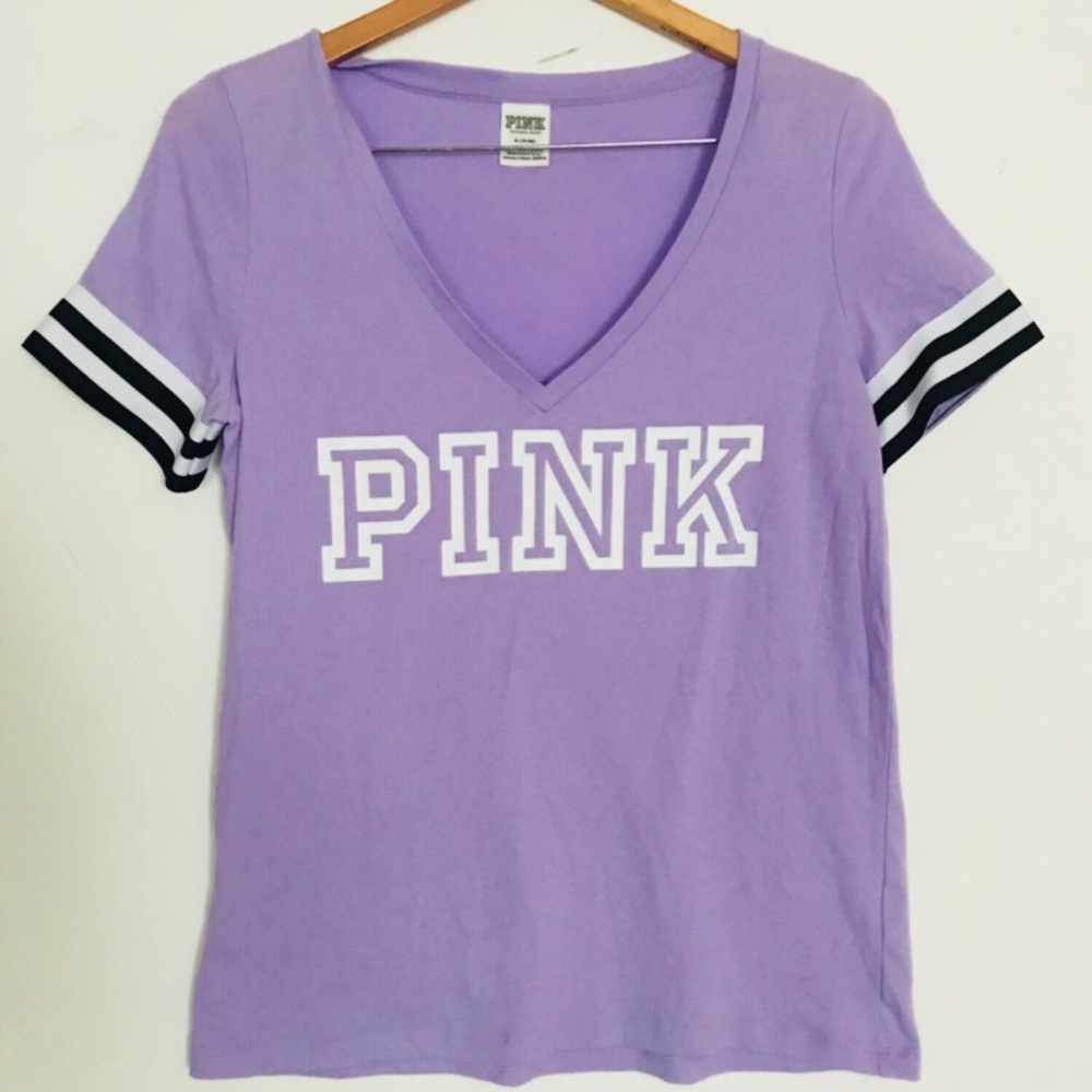 5 for $25 SALE‼️PINK by Victoria’s Secret Tee